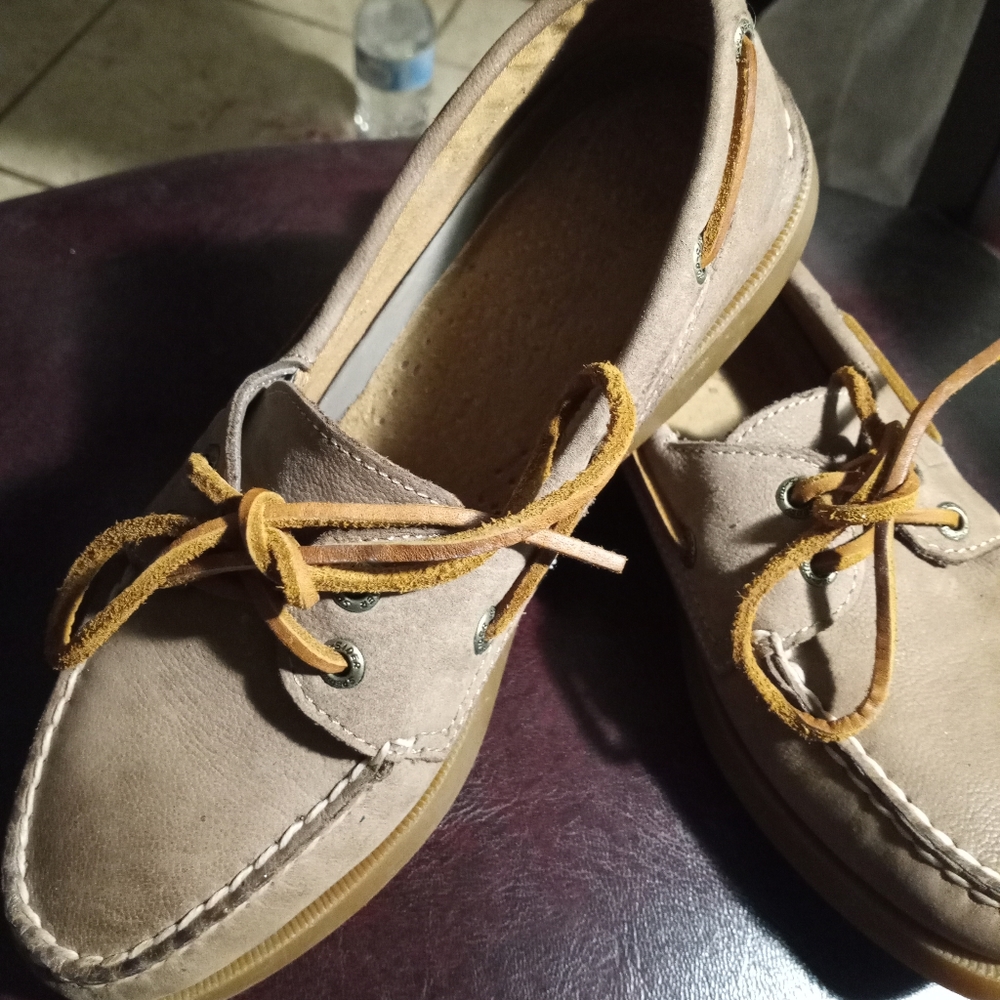 Womens casual Sperry`s